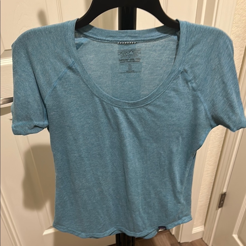 Fitted Crop Blue T-shirt with Short Sleeves